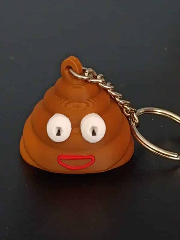 KOMİK EMOJİ ANAHTARLIK  ( bayan )