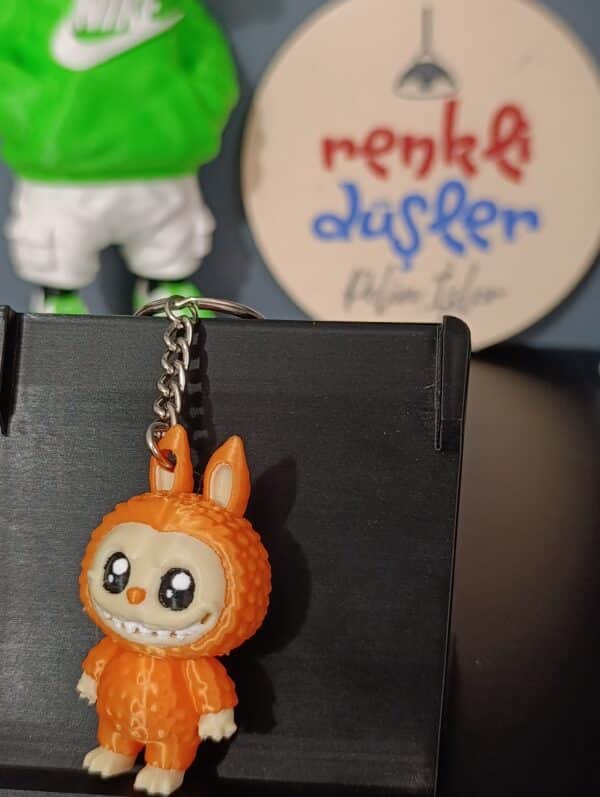 Labubu  3D Anahtarlık 6 cm  ( turuncu )