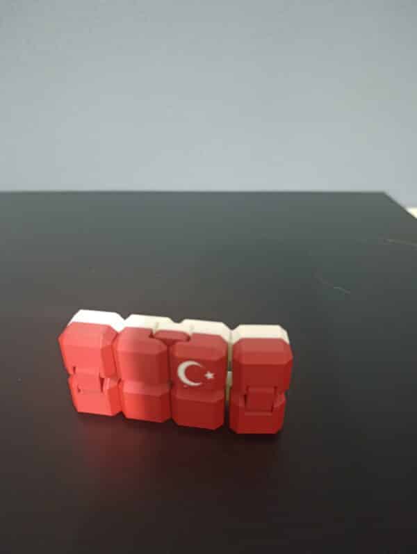 TÜRK BAYRAKLI SONSUZ KÜP