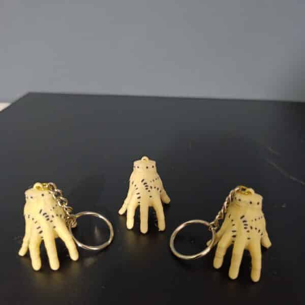 WEDNESDAY  ELİ ( ŞEY )