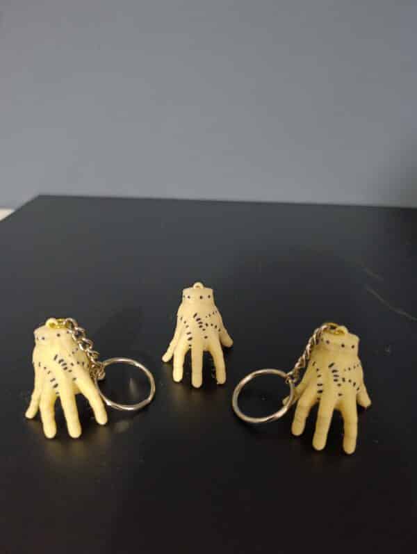 WEDNESDAY  ELİ ( ŞEY )